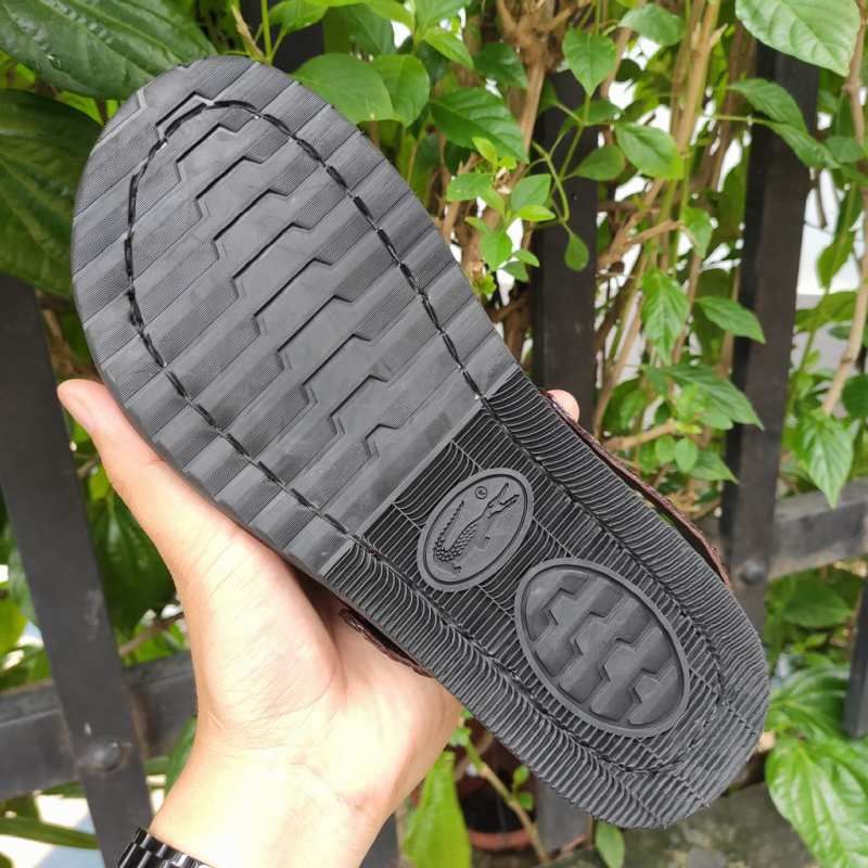 Dép sandal da cá sấu trơn Hàng Hiệu [ĐẾ CAO SU TỰ NHIÊN SIÊU BỀN]