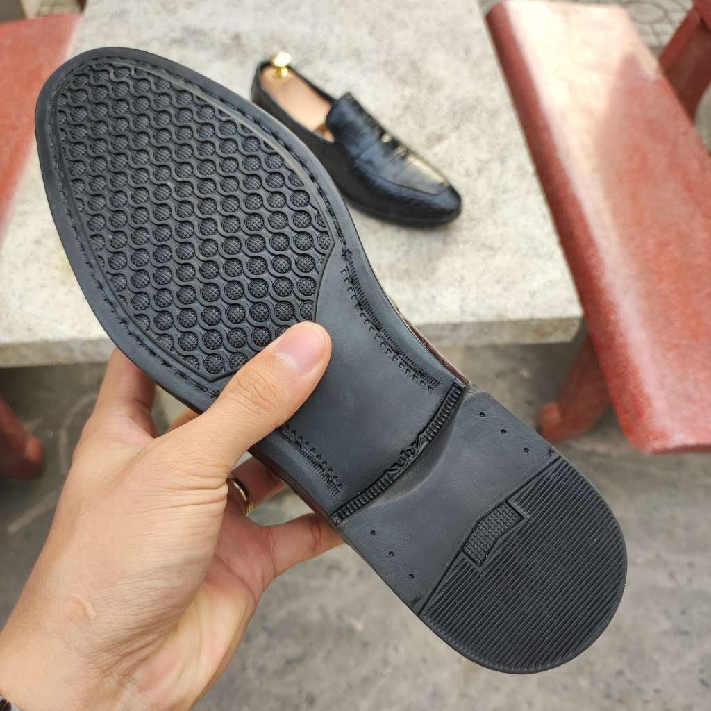 Giày lười đế Tây phong cách trẻ trung. Da bụng cá sấu đẹp nhẹ nhàng!