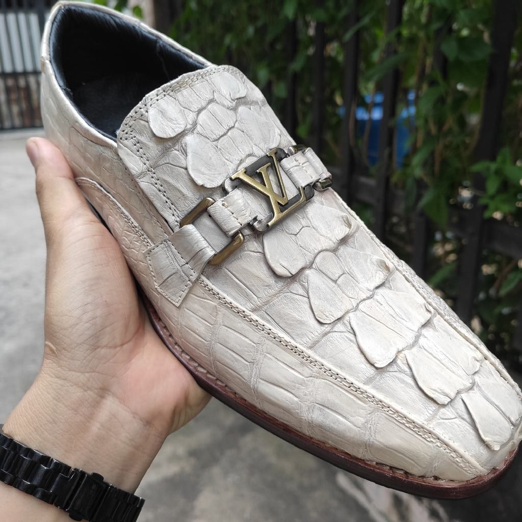 Giày Da Cá Sấu Vây Đuôi MÀU BẠCH TẠNG HÀNG HIẾM! GT9T