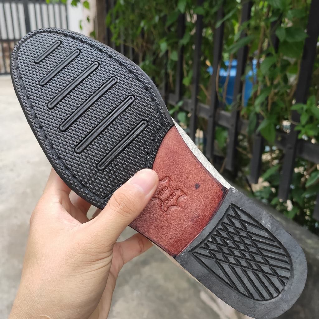 Giày Da Cá Sấu Vây Đuôi MÀU BẠCH TẠNG HÀNG HIẾM! GT9T