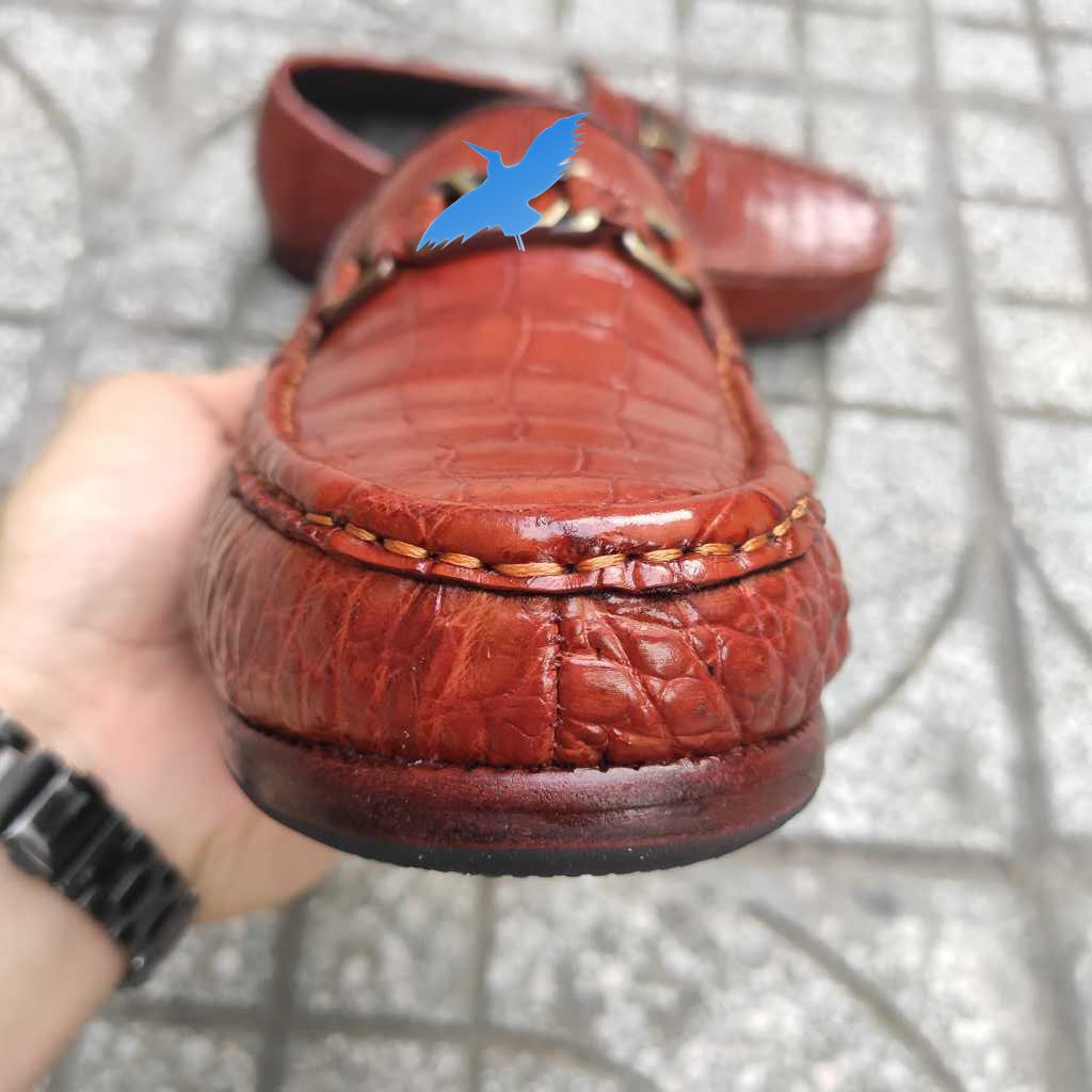 Giày lười Đế Da sang trọng. Da bụng cá sấu Nâu đỏ rất đẹp!