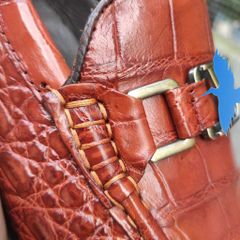 Giày lười Đế Da sang trọng. Da bụng cá sấu Nâu đỏ rất đẹp!