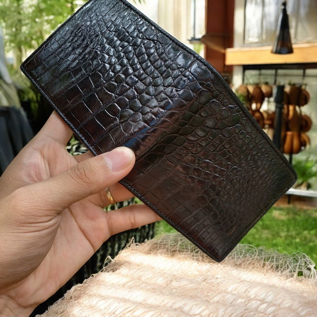 Ví Da Cá Sấu Nam Dáng Ngang VS110N