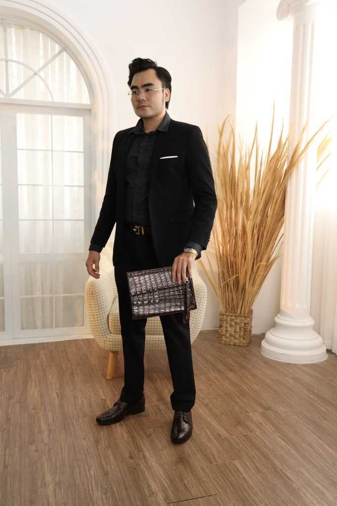 Clutch cầm tay da cá sấu cho nam [DA ĐUÔI CÁ SẤU RẤT ĐẸP]