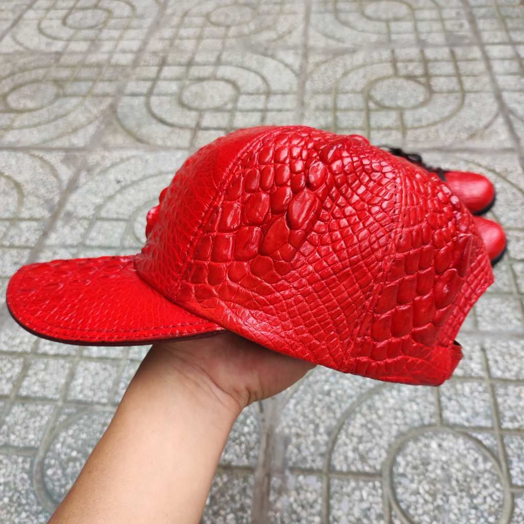 Nón mũ Da cá sấu Đỏ tươi đẹp nổi bật!
