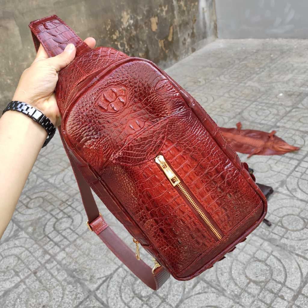 Túi đeo chéo Phiên bản khóa giữa. Gù gai cá sấu nhỏ!