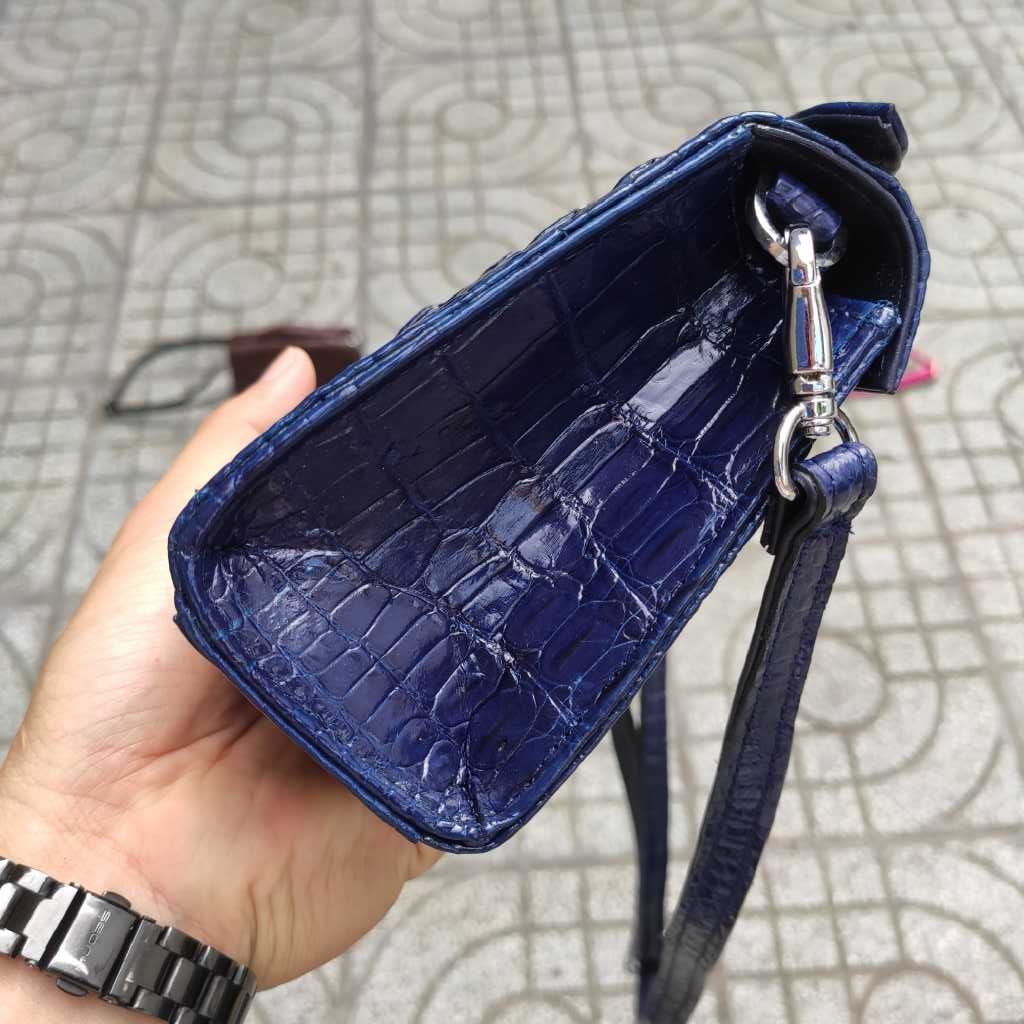 Túi da Cá sấu cầm tay nữ có dây đeo. Khẳng định đăng cấp!