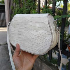 Túi nữ đeo chéo da bụng cá sấu bạch tạng hiếm có!
