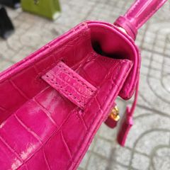 Túi da cá sấu Màu hường nữ tính. Phiên bản kelly dễ thương!