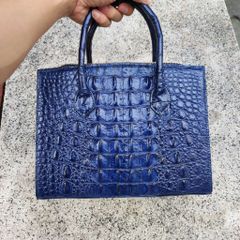 Túi xách cá sấu Size lớn 28cm có quai đeo. Phiên bản xanh navy ít đụng hàng!