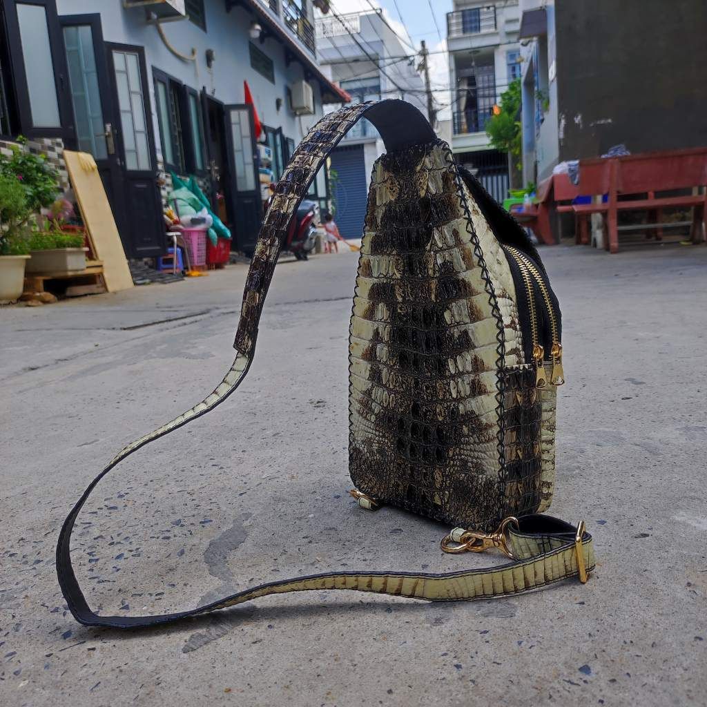 Túi đeo chéo da cá sấu NGUYÊN THỦY đẹp ĐÚNG CHẤT!