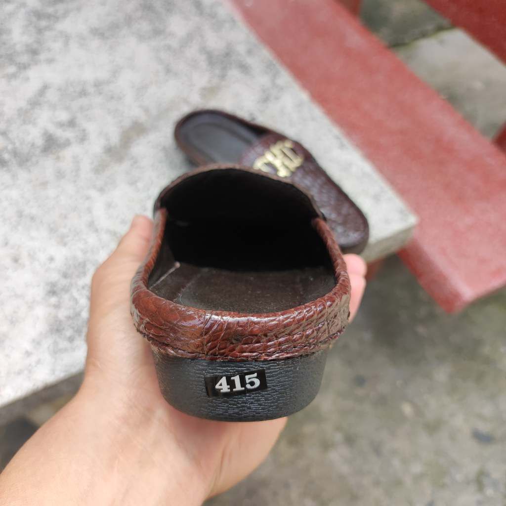 Giày sapo nữ. Da bắp cá sấu có vân đẹp linh hoạt!
