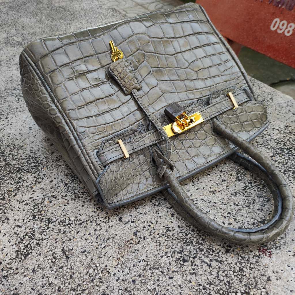 Túi xách cá sấu nữ màu Xám tro đẹp khó cưỡng. Size lớn 30cm!