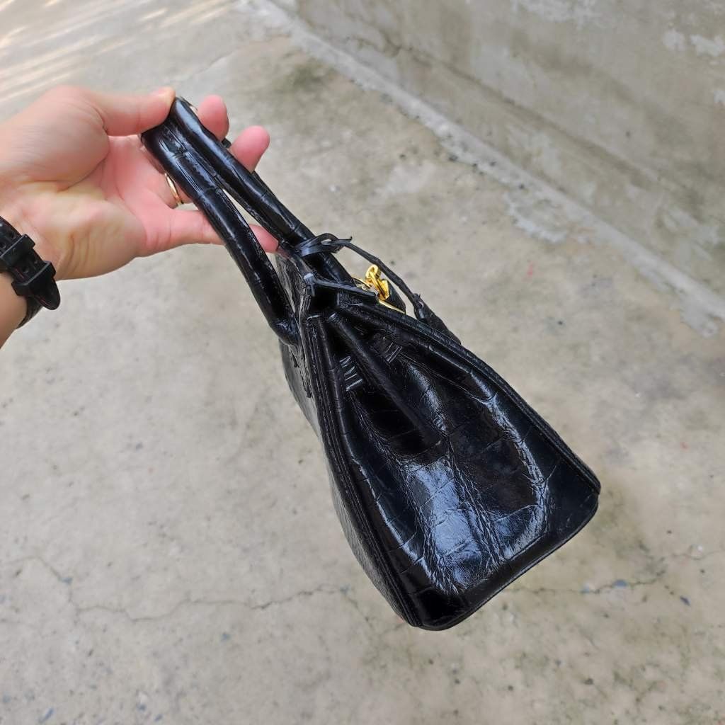 Túi da cá sấu hàng may thủ công. Size 25 vừa vặn!