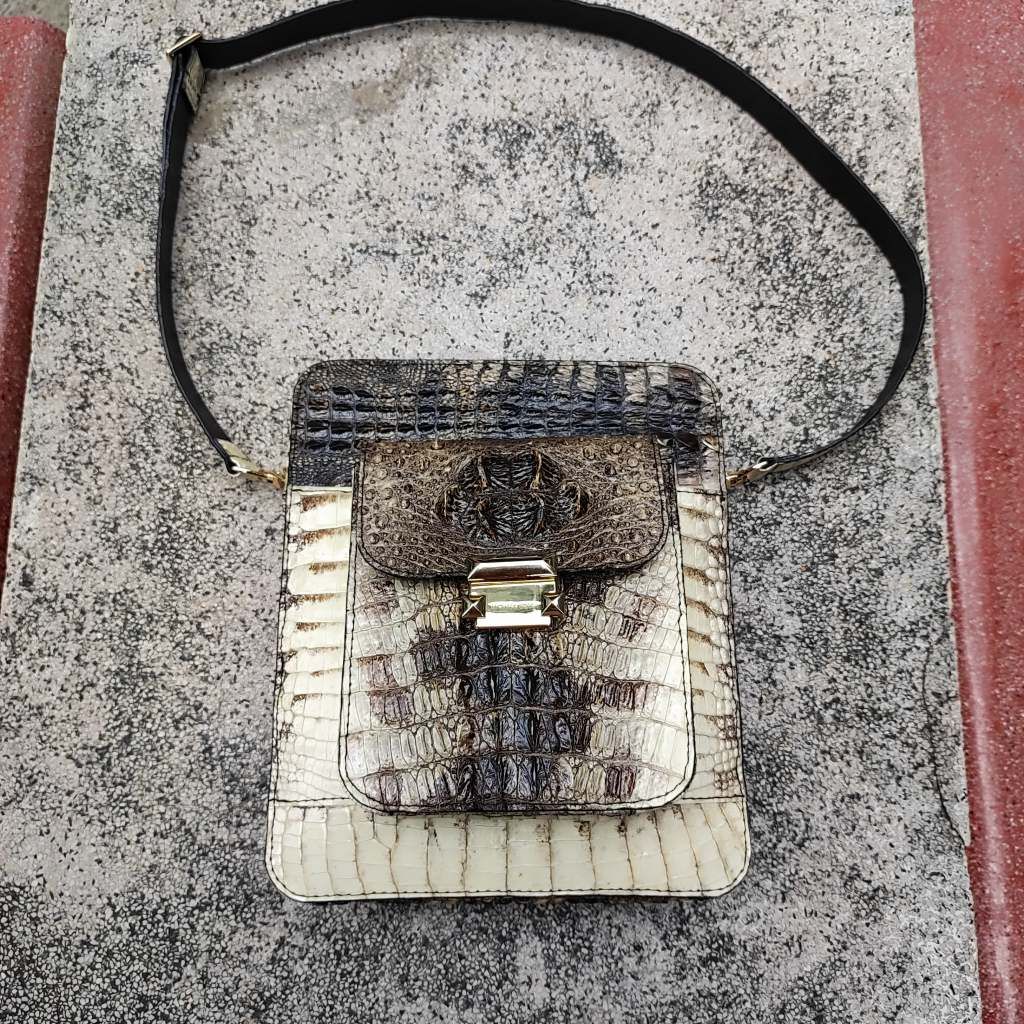 Túi đeo cá sấu nguyên thủy ĐẸP - CHẤT độc quyền tại Ovenis!