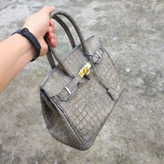 Túi xách cá sấu nữ màu Xám tro đẹp khó cưỡng. Size lớn 30cm!