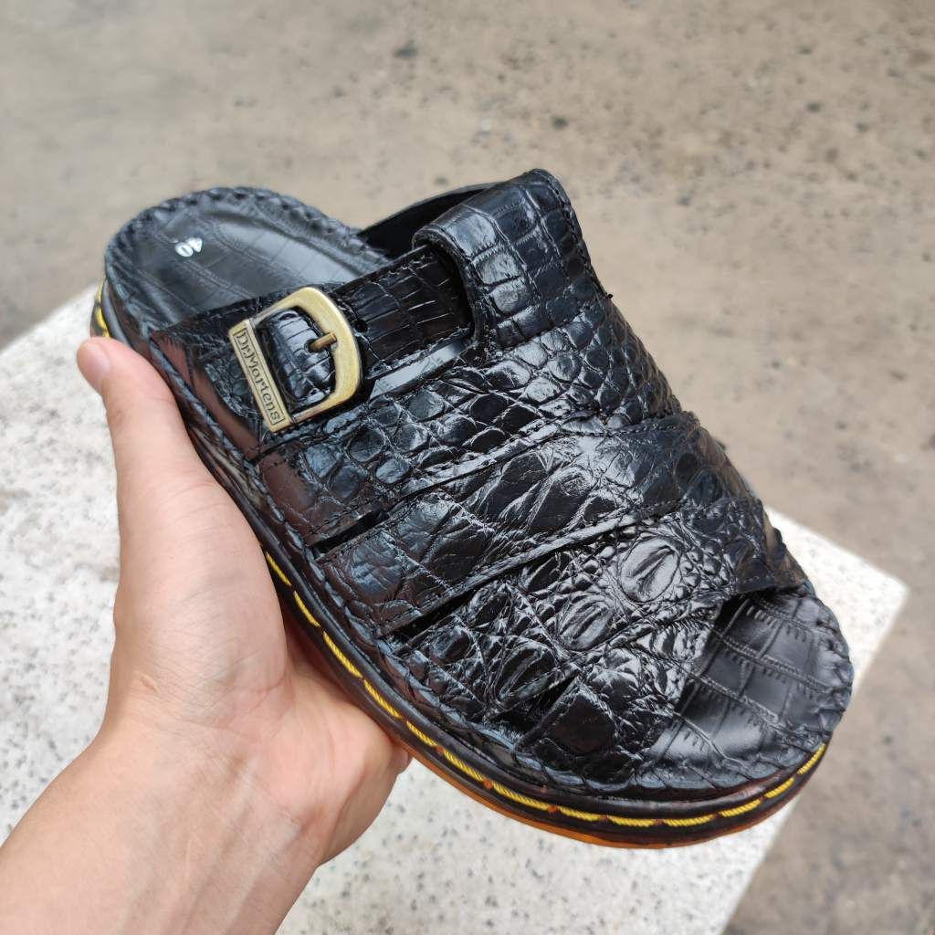 [DÉP DOCTOR] Da cá sấu phiên bản màu đen dễ phối đồ!