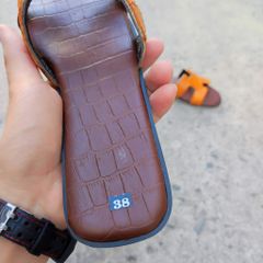 Dép nữ CHỮ H da cá sấu vàng đẹp nổi bật!