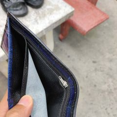 Ví 2 mặt Xanh navy đẹp nổi bật. Da bắp tay cá sấu có gai nổi nhẹ đẹp tinh tế!