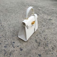 Túi xách Cá sấu nữ có dây đeo vai. Màu trắng bạch tạng nữ tính!