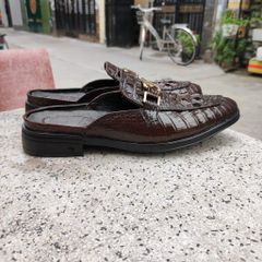Giày sục Gù cá sấu. Mang là đẳng cấp!