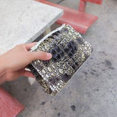 Túi nữ mini có dây đeo rất đáng yêu. DA CÁ SẤU NGUYÊN THỦY!