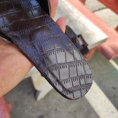 Dép nữ da Bụng cá sấu. Gót cao vừa!