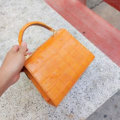 Túi xách nữ Da bụng cá sấu siêu đẹp. Phiên bản có dây đeo!
