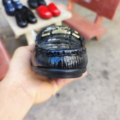 Giày sục nam Da bụng cá sấu có phối phụ kiện đẳng cấp!