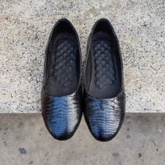 Giày búp bê nữ. Da bụng cá sấu rất mềm và bền!