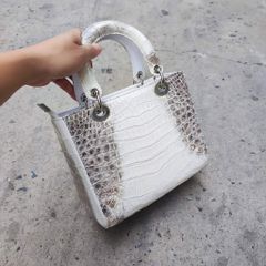 Túi xách nữ có dây đeo sang trọng. Da cá sấu Himalaya rất hiếm!