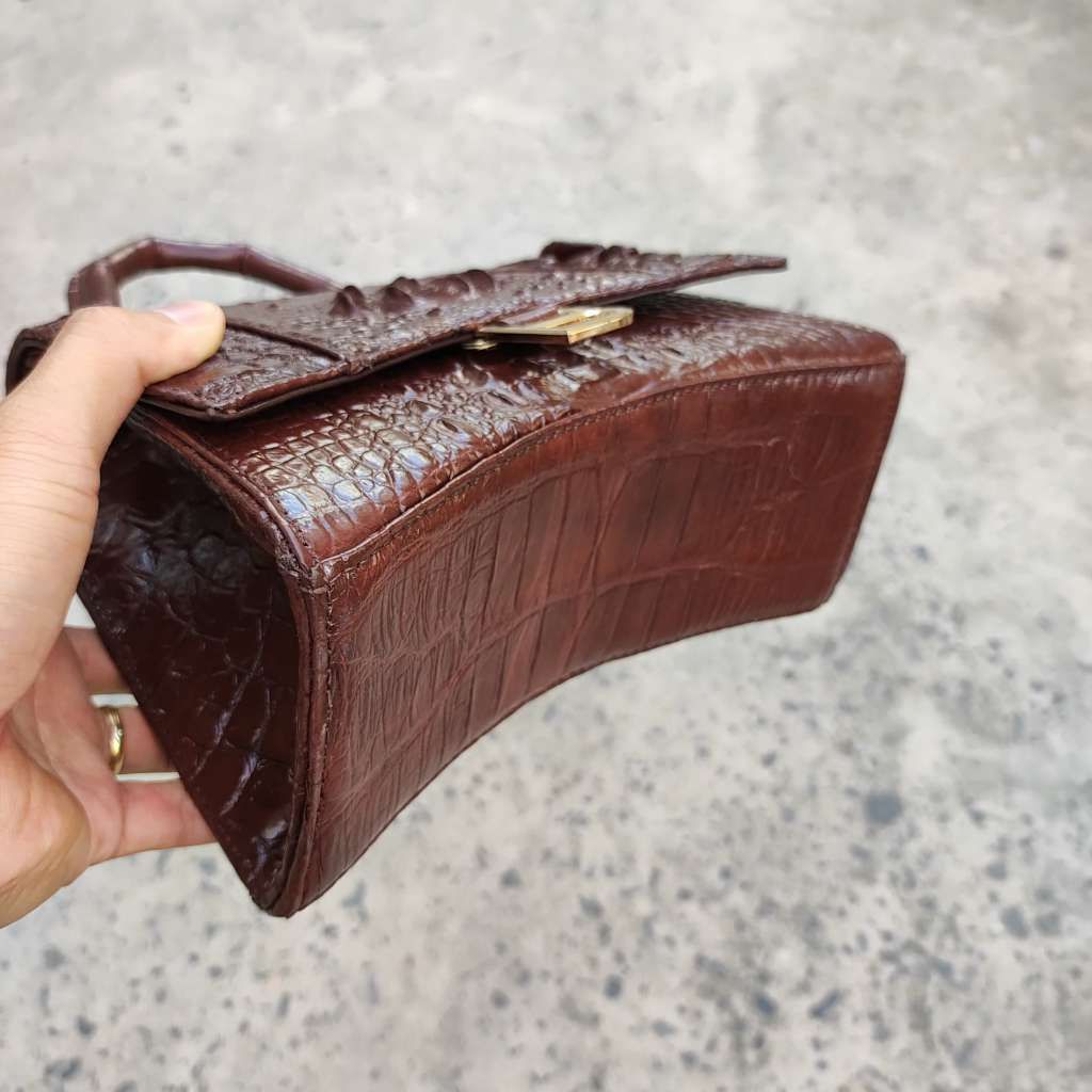Túi xách Cá sấu nữ kiểu dáng Thời trang siêu dễ thương. Có dây đeo!