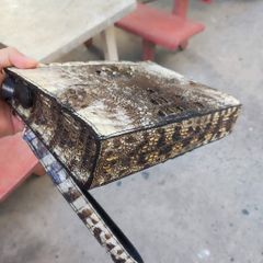 Clutch kẹp nách CÁ SẤU NGUYÊN THỦY rất độc tại Ovenis!