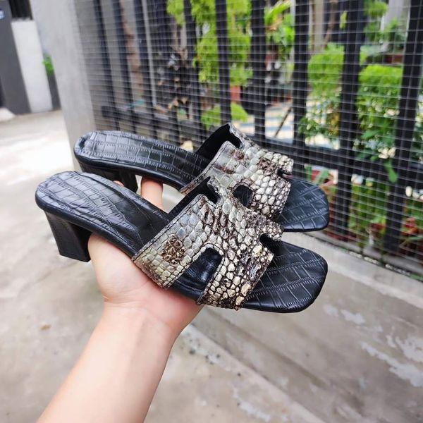 Dép cao gót Nữ Da Cá Sấu Nguyên Thủy. Gót vuông 5cm vừa vặn!