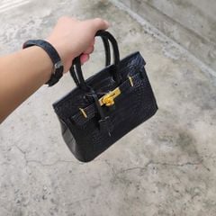 Túi da cá sấu hàng may thủ công. Size 25 vừa vặn!