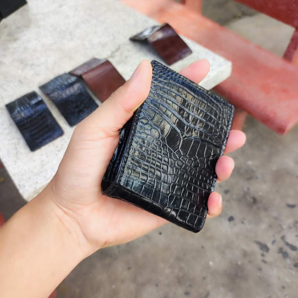 Ví MINI 2 mặt da cá sấu trơn. Size 10.5*8.5 cm gọn nhẹ