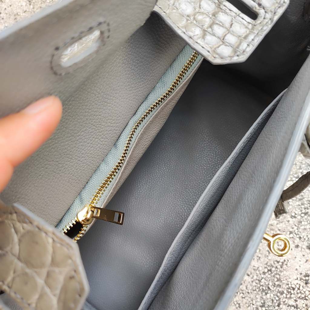 Túi xách cá sấu nữ màu Xám tro đẹp khó cưỡng. Size lớn 30cm!