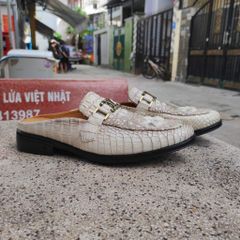 Giày sục Gù cá sấu BẠCH TẠNG nhìn là mê!