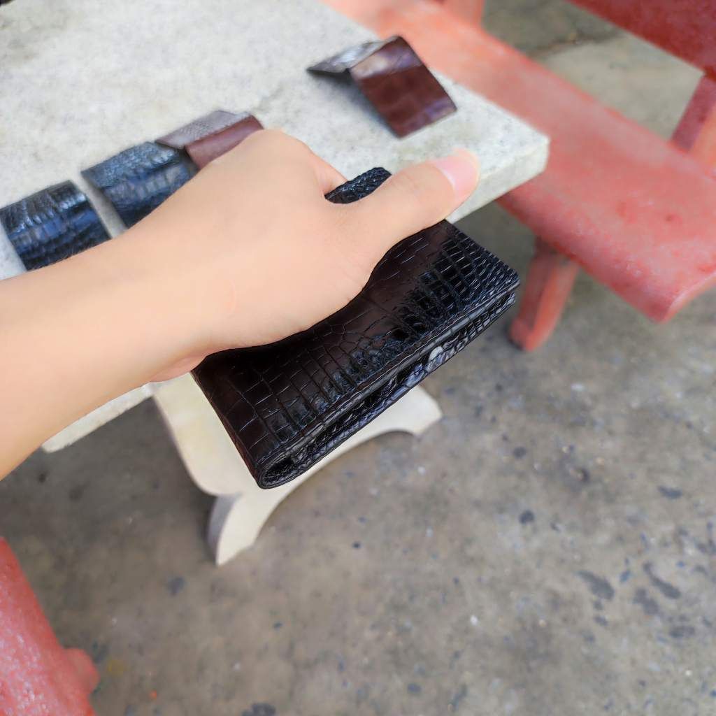 Ví MINI 2 mặt da cá sấu trơn. Size 10.5*8.5 cm gọn nhẹ