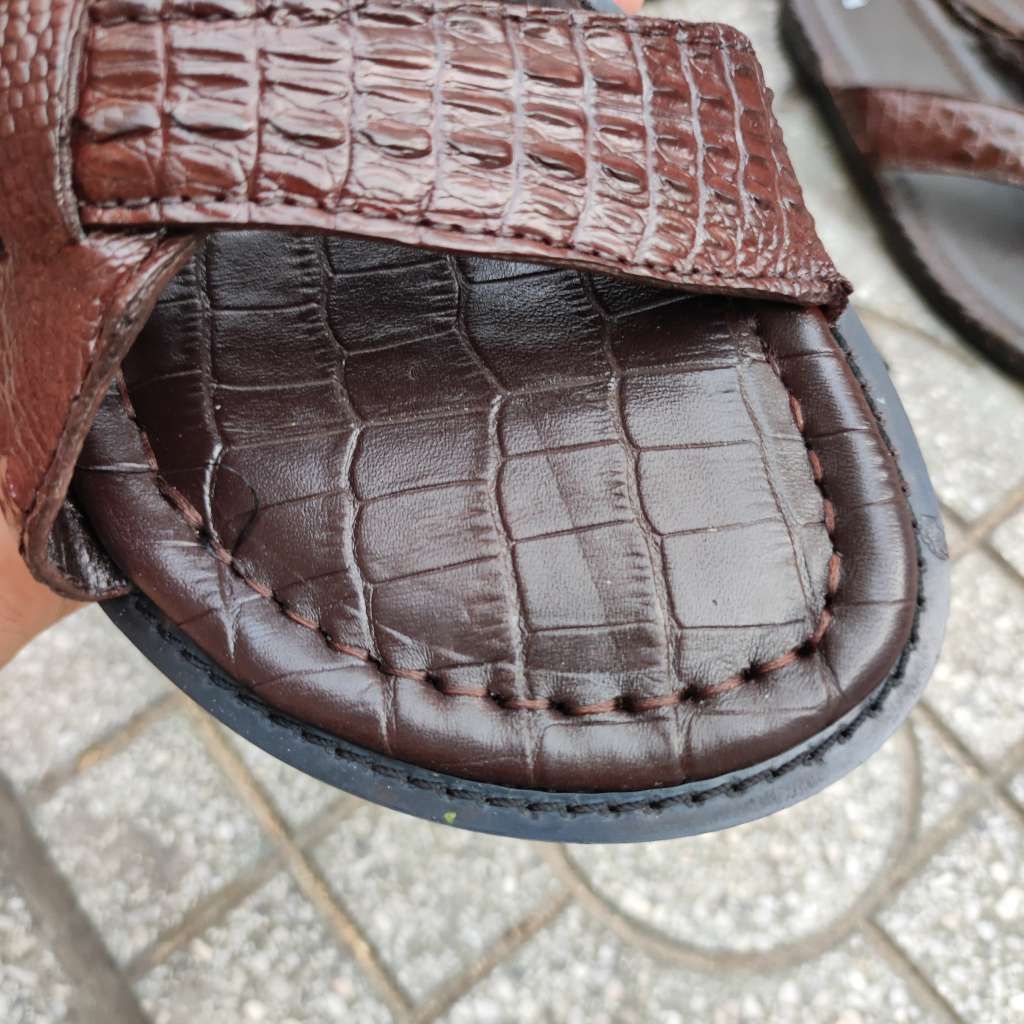 Dép sandal Da cá sấu đẹp lịch sự - Rất phù hợp người lớn tuổi!