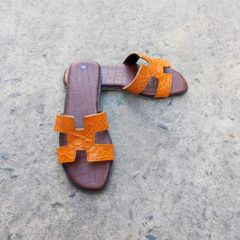 Dép nữ CHỮ H da cá sấu vàng đẹp nổi bật!
