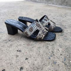 Dép cao gót Nữ Da Cá Sấu Nguyên Thủy. Gót vuông 5cm vừa vặn!
