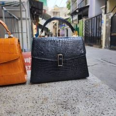 Túi xách nữ Da bụng cá sấu màu đen. Phiên bản có dây đeo!