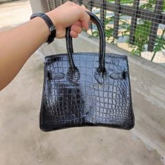 Túi da cá sấu hàng may thủ công. Size 25 vừa vặn!