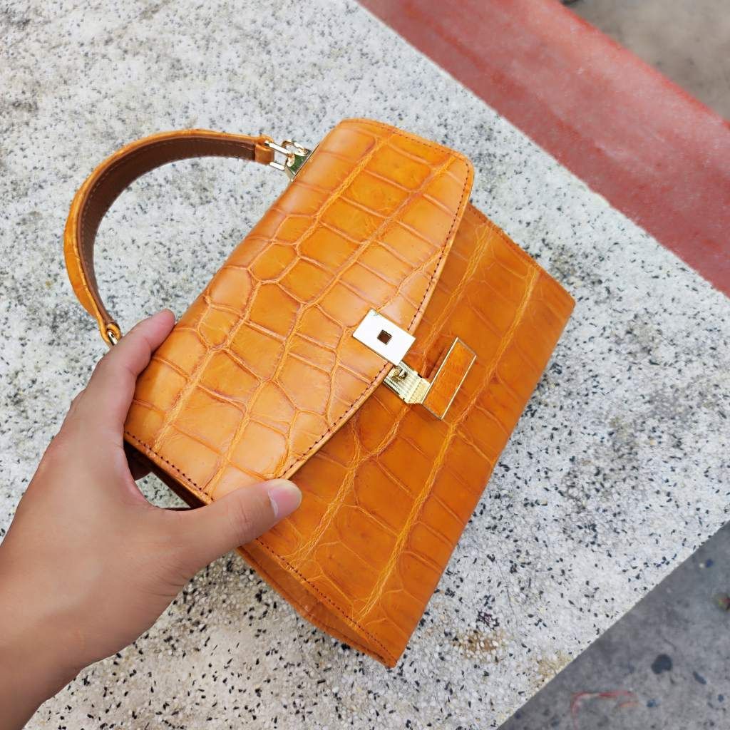 Túi xách nữ Da bụng cá sấu siêu đẹp. Phiên bản có dây đeo!