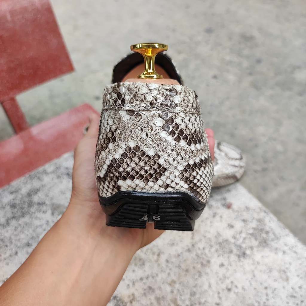 Giày da trăn. Kiểu dáng giày lười trẻ trung năng động!