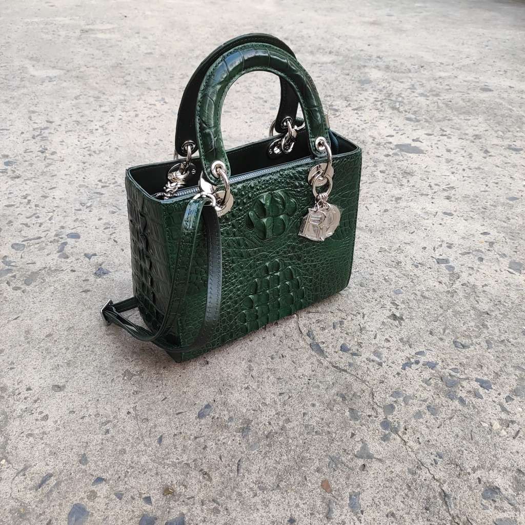 Túi xách nữ da cá sấu Size lớn 28cm. Phiên bản có dây đeo!
