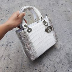 Túi xách nữ có dây đeo sang trọng. Da cá sấu Himalaya rất hiếm!