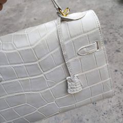 Túi xách size lớn 30cm có dây đeo. Da cá sấu trắng bạch tạng đẹp nữ tính!
