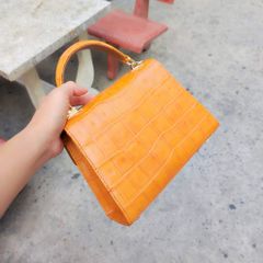 Túi xách nữ Da bụng cá sấu siêu đẹp. Phiên bản có dây đeo!